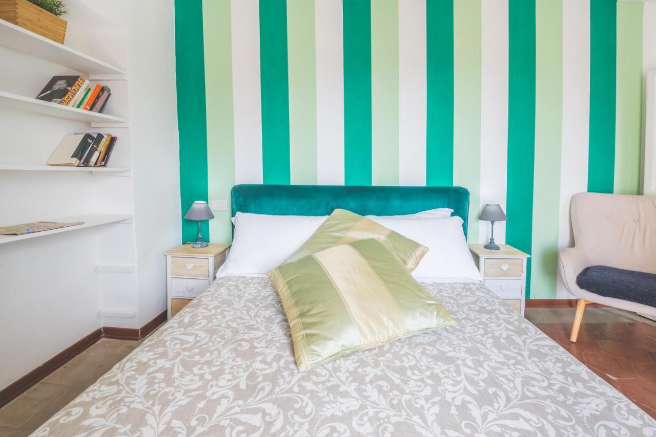 Pellegrino 75 Double Bedroom, Rome